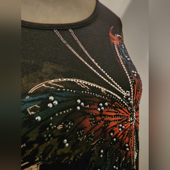 French Blue butterfly dressy short sleeved tee - Picture 5 of 8